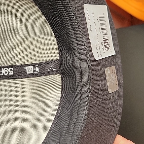 Fitted Ball cap, Raiders, size 7½, all tags are still on the cap, NewEra cap - Picture 3 of 4